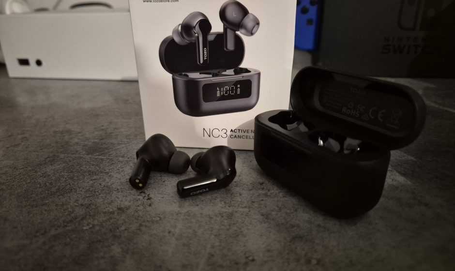 TOZO NC3 auricolari wireless con custodia di ricarica nera