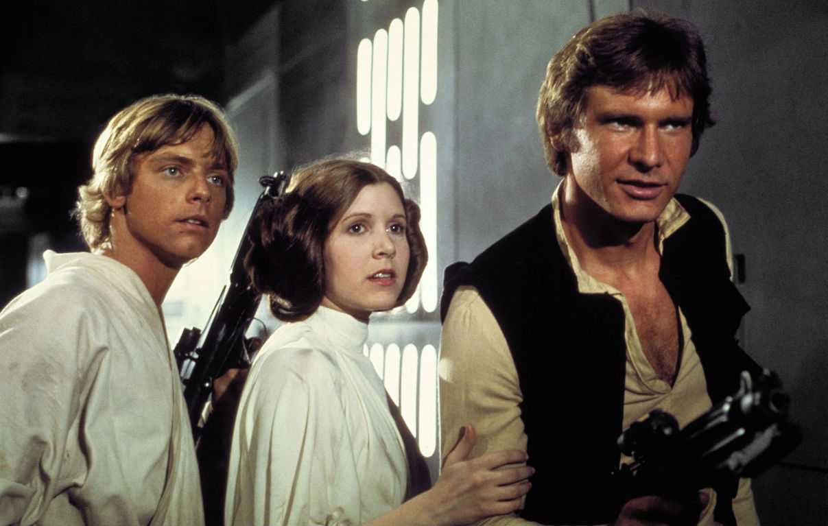 Star Wars Una Nuova Speranza scena iconica Luke Skywalker